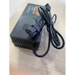Sạc 48V12Ah báo % pin